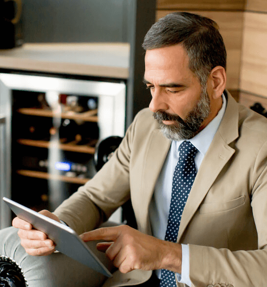 Smarter invoice approvals with AI